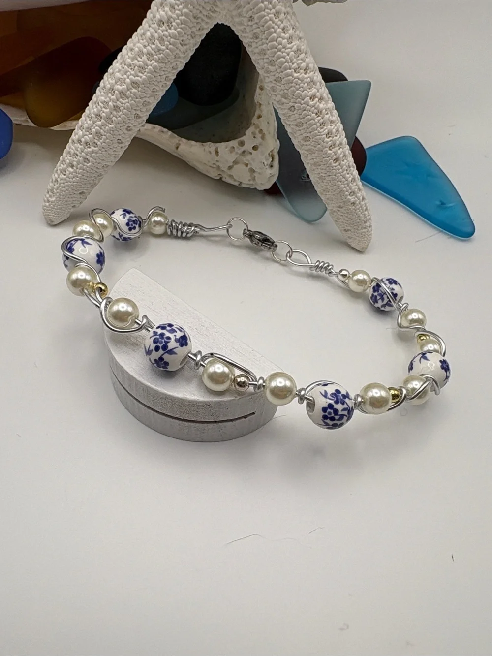 Pearl & Blue Floral Ceramic Bead Bracelet